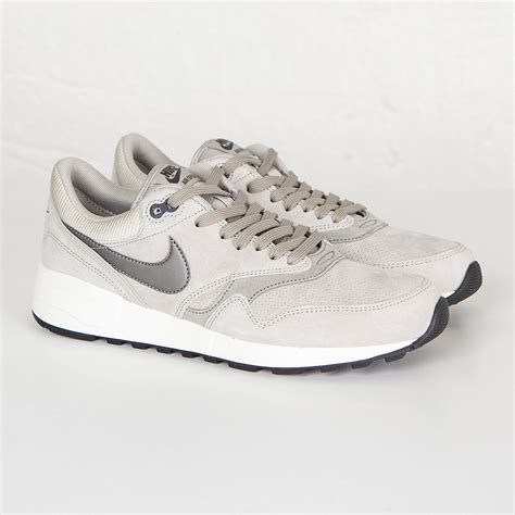 nike air odyssey rot|nike odyssey 684773 009.